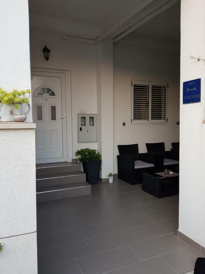 Apartments Centar - Mirjana Makarska Eksteriør bilde